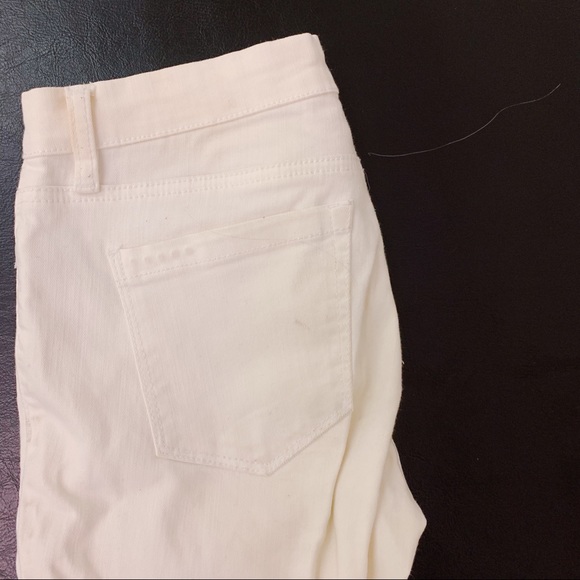 BlANK NYC White Ripped Jeans - Picture 5 of 7